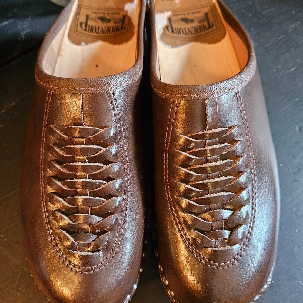 TROENTORP CLOGS